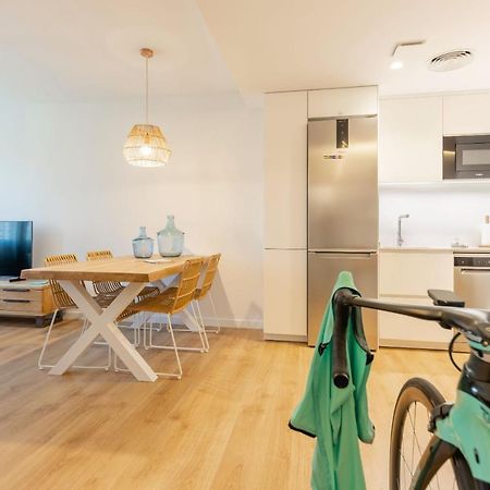 Bravissimo Tarla, 2-Bedroom Apartment ชีโรนา ภายนอก รูปภาพ