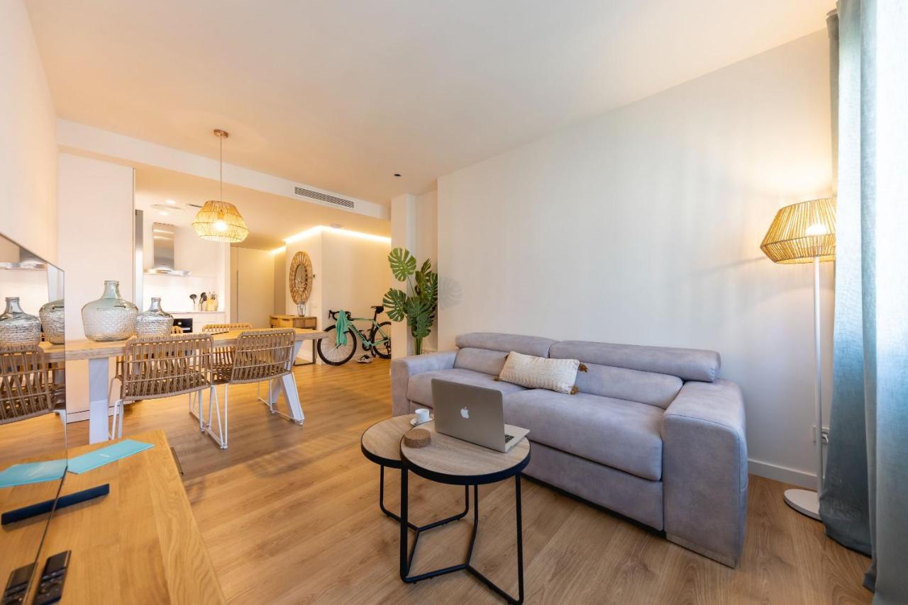 Bravissimo Tarla, 2-Bedroom Apartment ชีโรนา ภายนอก รูปภาพ