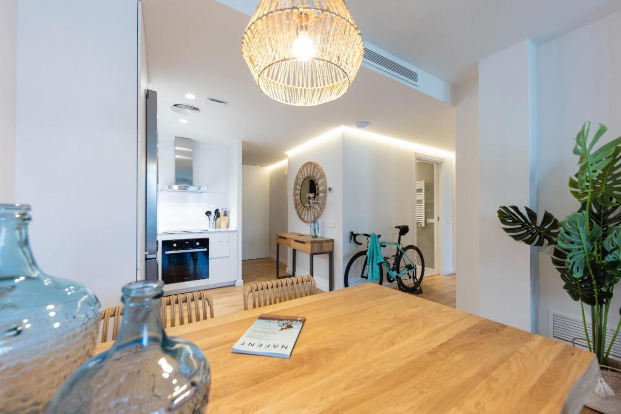 Bravissimo Tarla, 2-Bedroom Apartment ชีโรนา ภายนอก รูปภาพ